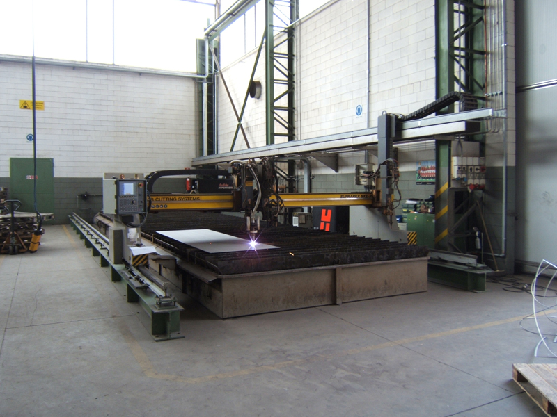 IMPIANTO TAGLIO OXY-PLASMA HD260A dim.3500mm x 12000mm